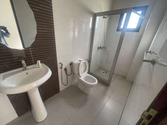 Appartement à Louer à Mermoz image 6