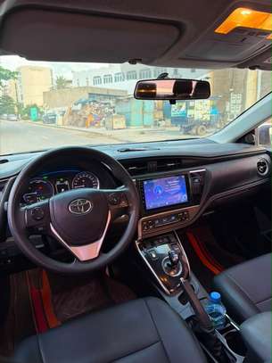 TOYOTA COROLLA  ANNÉE 2020 image 5