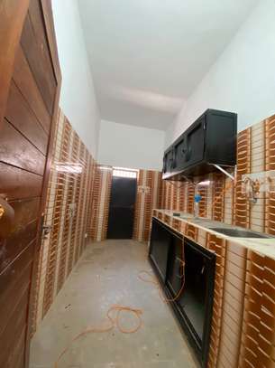 Appartement F3 aux almadies image 6