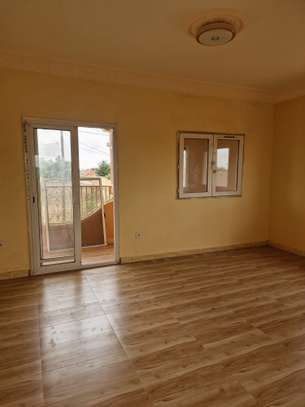 Appartement neuf à louer image 5