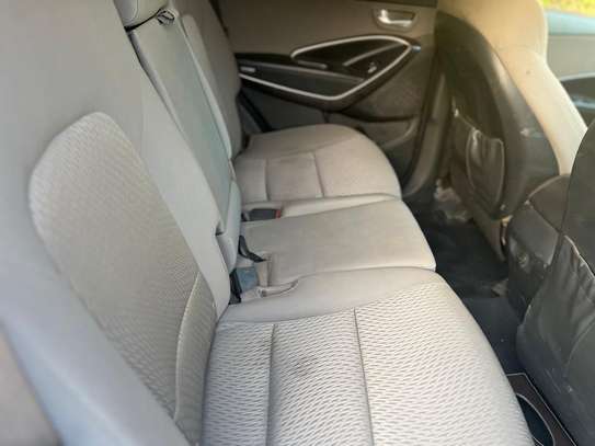 Hyundai Santa Fe 2015 image 6