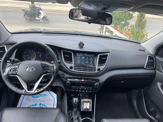 Hyundai Tucson 2018 essence image 5