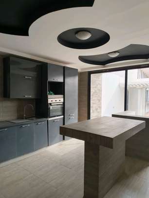 Grande villa a louer image 2