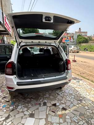 Jeep compass image 10