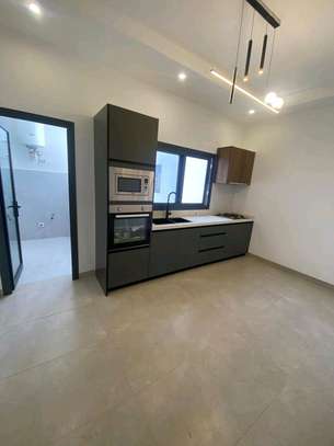 Appartement  idéal pour bureau au Point E image 10