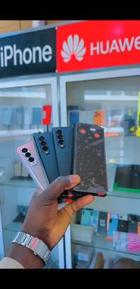 Samsung Galaxy fold 3 venant 256go ram 12go 5g image 2