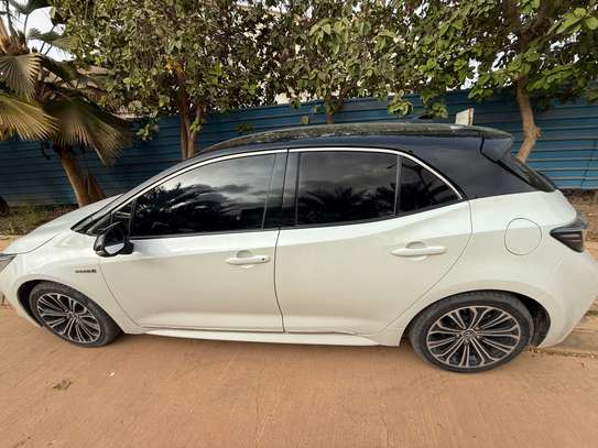 Toyota Corolla hybrid design 1.8 image 3