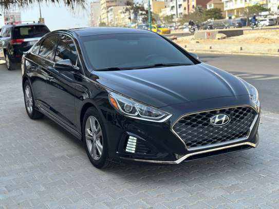 Hyundai Sonata Sport image 2