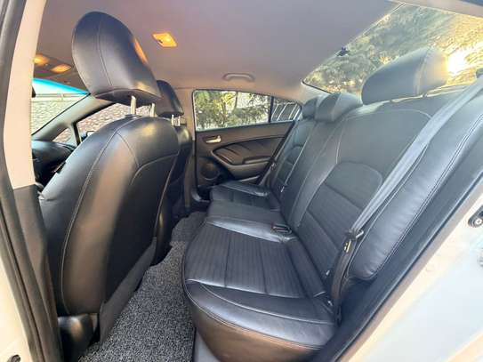 KIA  K3 🔘 Année :  *2016* image 8