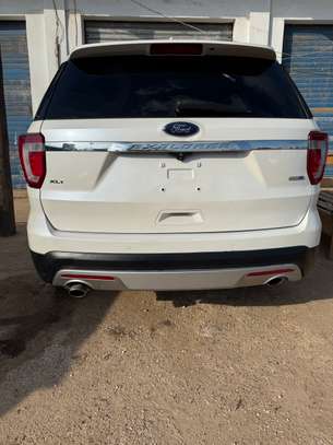 Ford Explorer Full options image 10