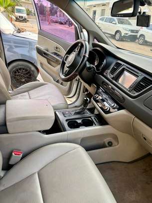 KIA CARNIVAL 2016, 9 places image 11