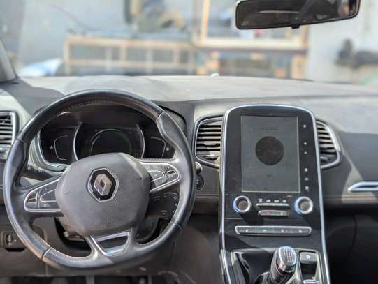 Renault Scrnic 2018 image 7