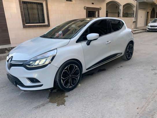 Renault image 2