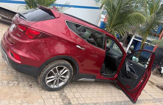 Hyundai Santafe 2017 image 8