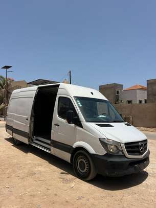 mercedes sprente image 8