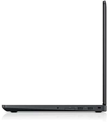 Dell 5570 i5 5th ram 8 15" pavé numérique image 7