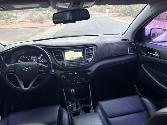 Hyundaï tucson image 6