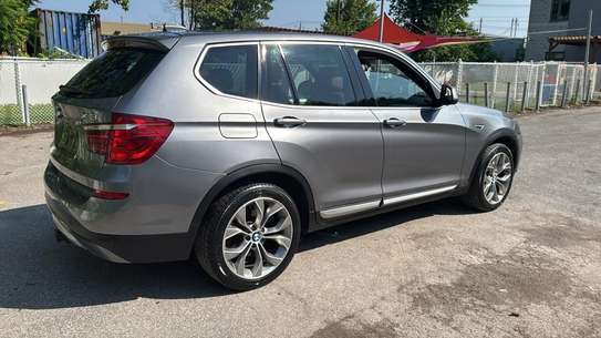 BMW X3 XLINE image 8