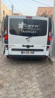 Ambulance image 6