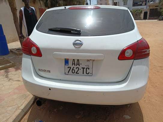 Nissan rogue image 3