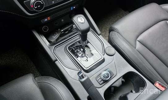 SsangYong Rexton Sports Khan 2.2 image 13