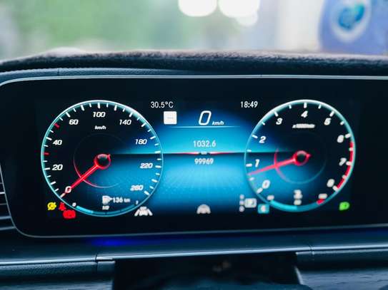 Mercedes GLE 350 4 MATIC Année 2020 image 11