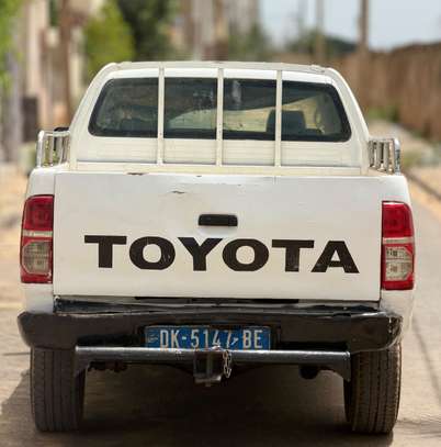 toyota hilux 2013 image 10