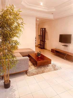 APPARTEMENT F3 MEUBLÉ AUX ALMADIES image 3