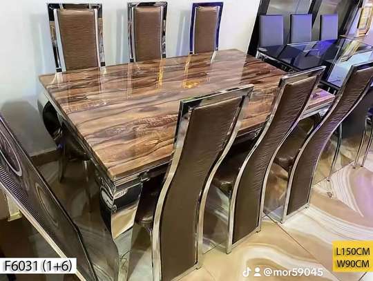 Table a manger marbre lourd 6 places image 2