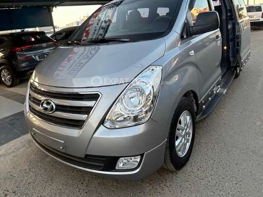 Hyundai Starex manuelle 12 places image 3
