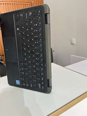 DELL LATITUDE 3190 image 9