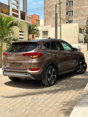 Hyundai Tucson 🔘Année : 2017 image 4