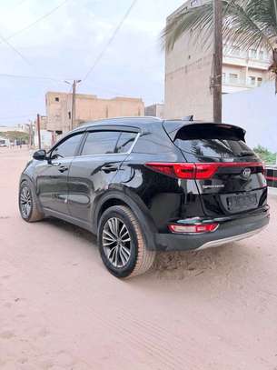 Kia Sportage image 8