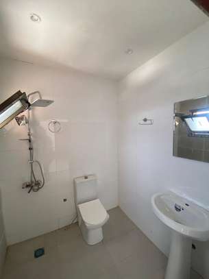Superbe appartement de type F4 à louer image 10