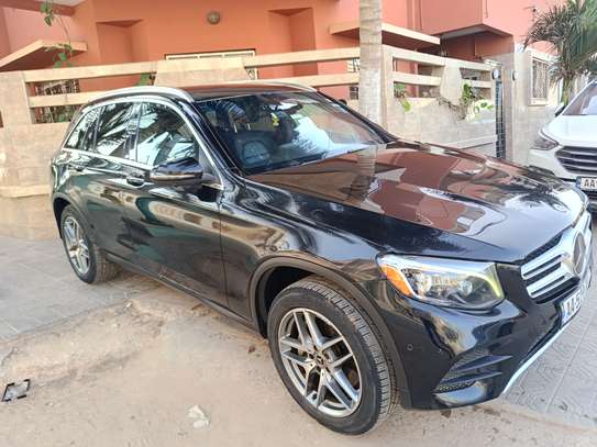 Vends GLC 300 4matic 2019 image 2