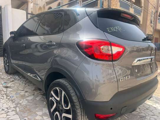 RENAULT QM3 2016/2017 image 4