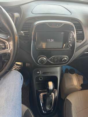 Renault captur 2017 image 3