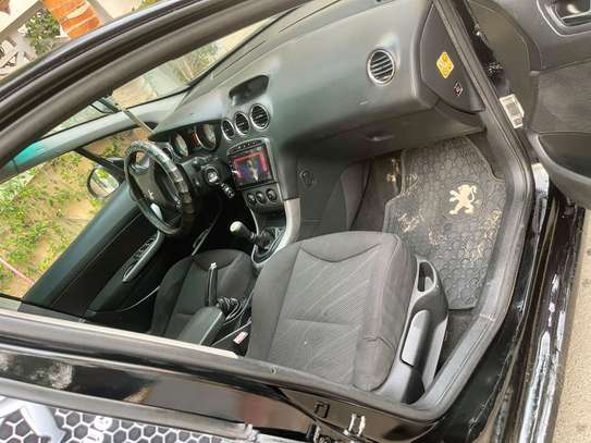 Peugeot 2012 image 10