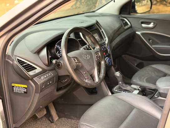 HYUNDAI SANTAFE DIESEL 2.0L 2017 image 10