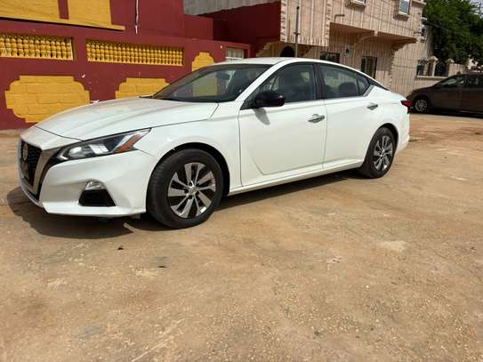 Nissan Altima 2020 image 10