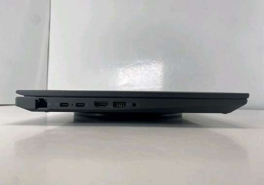LENOVO THINKPAD P16S GEN2 image 6