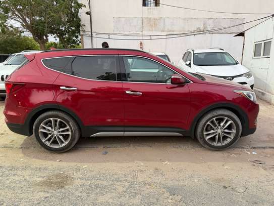 Hyundai Santafé ultimate 2018 image 4