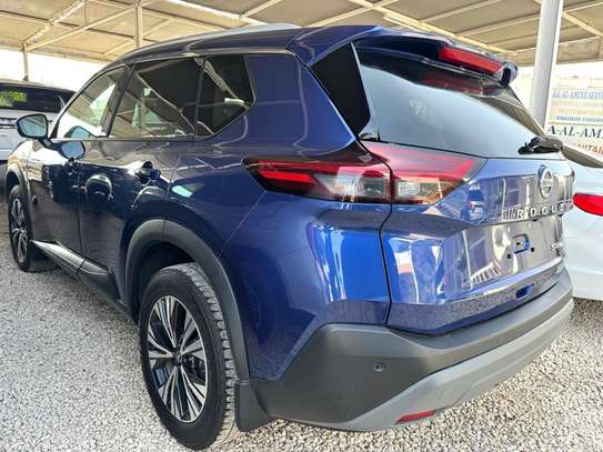 Nissan rogue image 6