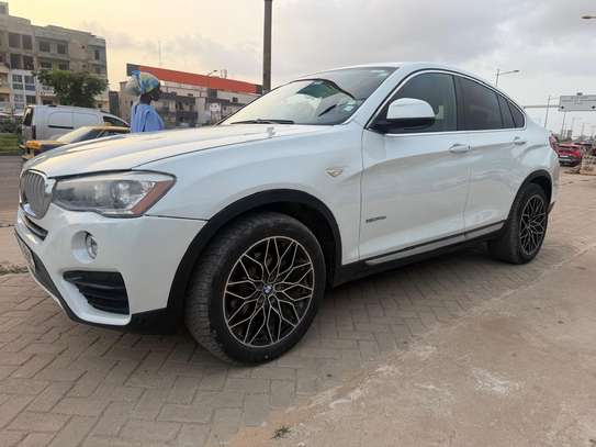 BMW X4 2017 image 2