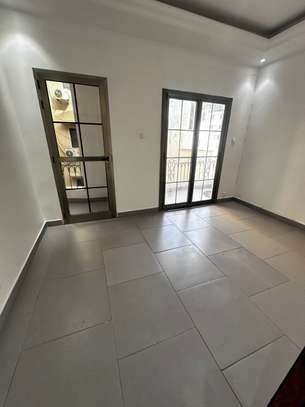 Appartement F4 à la Corniche des Mamelles image 9