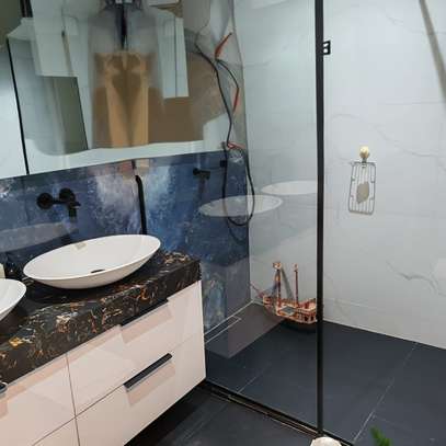 DUPLEX A VENDRE FACE A LA BAIE DE SOUMBEDIOUNE A DAKAR image 14