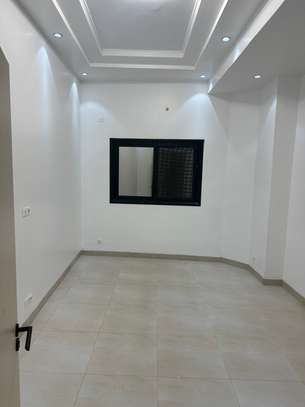 APPARTEMENT F4 DE STANDING À SACRÉ-CŒUR 1 image 4