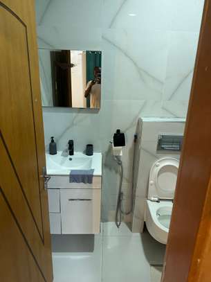 Appartement meublé de 3 pièces RDC à Keur Massar image 6