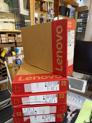 Lenovo ThinkPad E16 Gen 3 /  R5 - 16GB - 512 SSD image 3