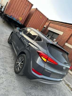 HYUNDAI TUCSON 2017 image 7